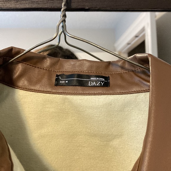 Leather jacket - Picture 3 of 5